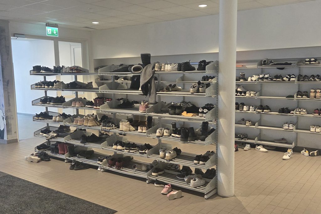 Många skor är det, men vilken ordning